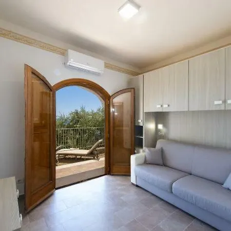 Sleeps 3 Air Con Wifi * Conca dei Marini