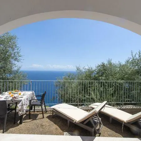 Apartmán Sleeps 3 Air Con Wifi Conca dei Marini