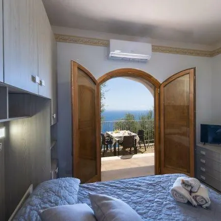 Sleeps 3 Air Con Wifi Apartmán Conca dei Marini